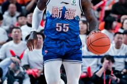 开云体育app-新疆男篮客场豪取两连胜，发威强势