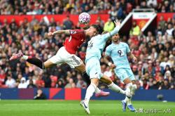 开云体育-曼联意外受挫，赛季前景蒙上阴影