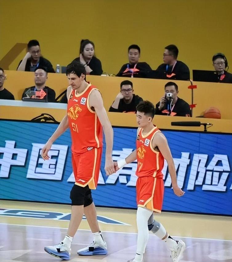 亚洲篮球锦标赛大幕拉开，各支球队实力均衡的简单介绍