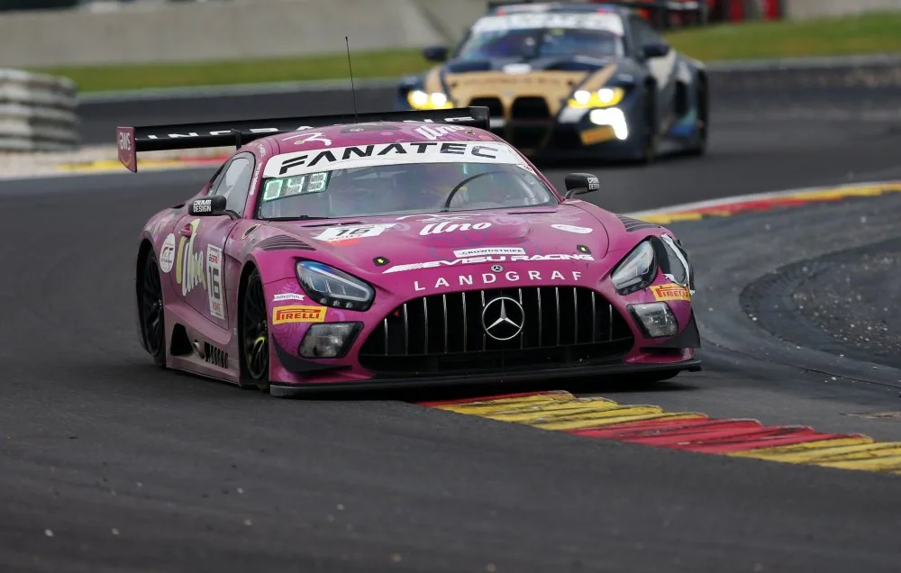 阿斯顿马丁翻盘索伯车队,诺里斯点燃赛场 阿斯顿马丁翻盘索伯车队,诺里斯点燃赛场